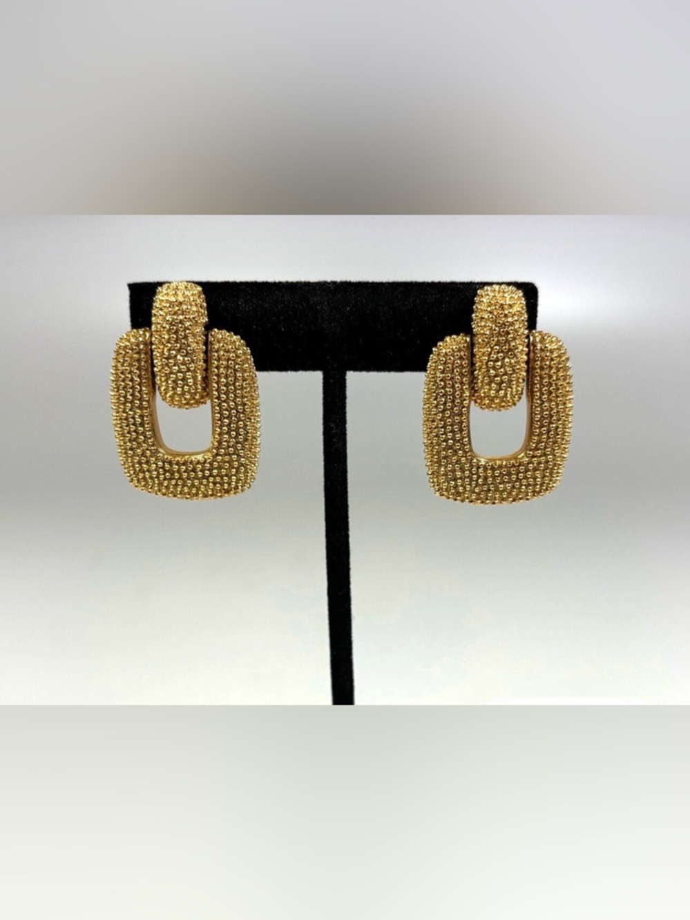 Erwin Pearl granulated gold tone clips